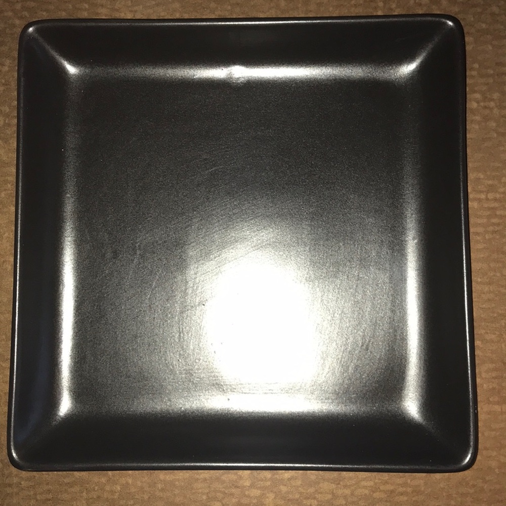 Plate